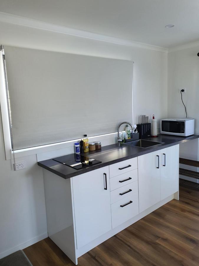 Modern 1 Bedroom Guest House Upper Hutt Eksteriør bilde