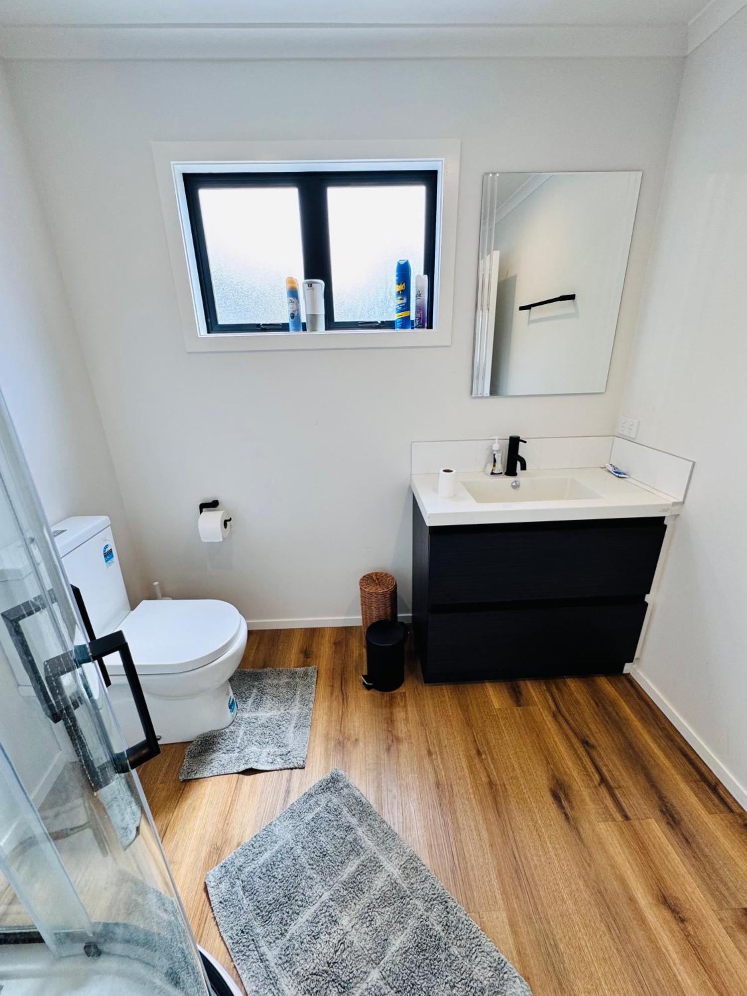 Modern 1 Bedroom Guest House Upper Hutt Eksteriør bilde